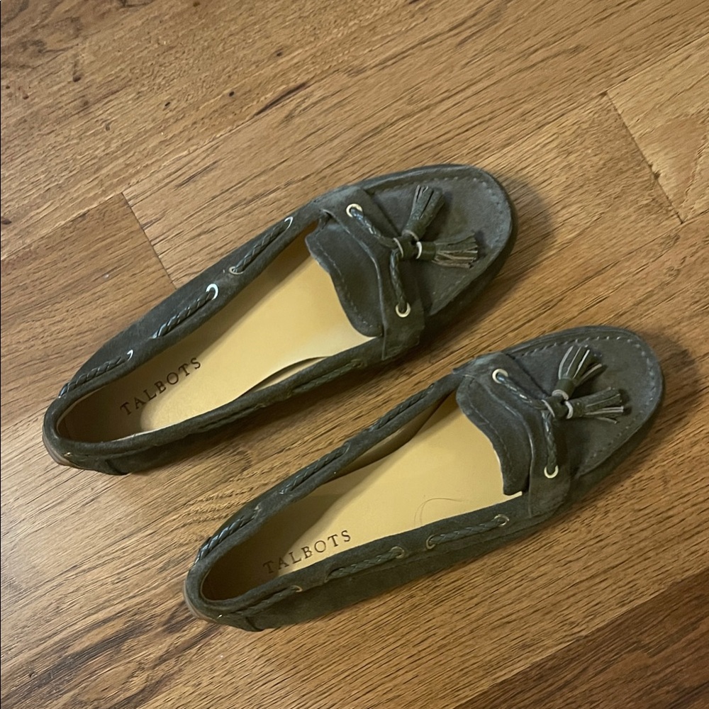 Talbots Women's Olive Moccasins with Tassels